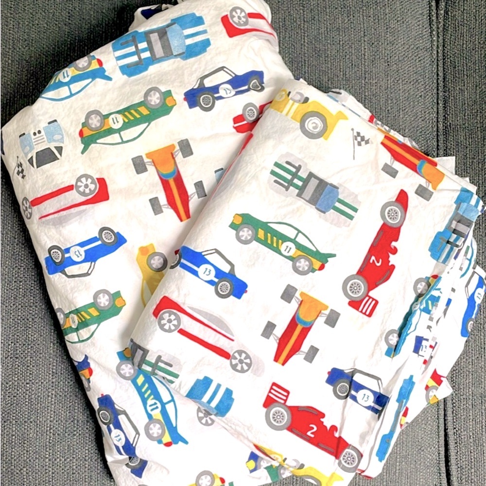 Pottery Barn Kids Remy Race Car Glow-in-the-Dark Sheet Set | Toddler/Crib-Sized